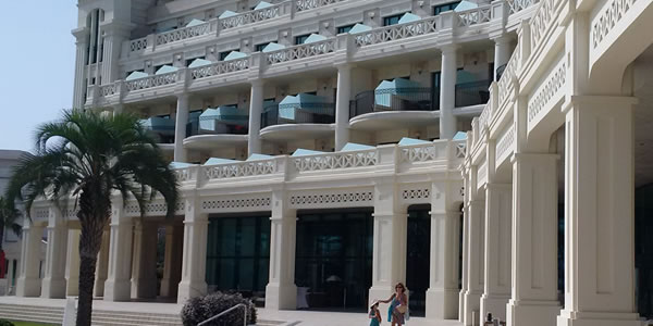 Luxury Hotel